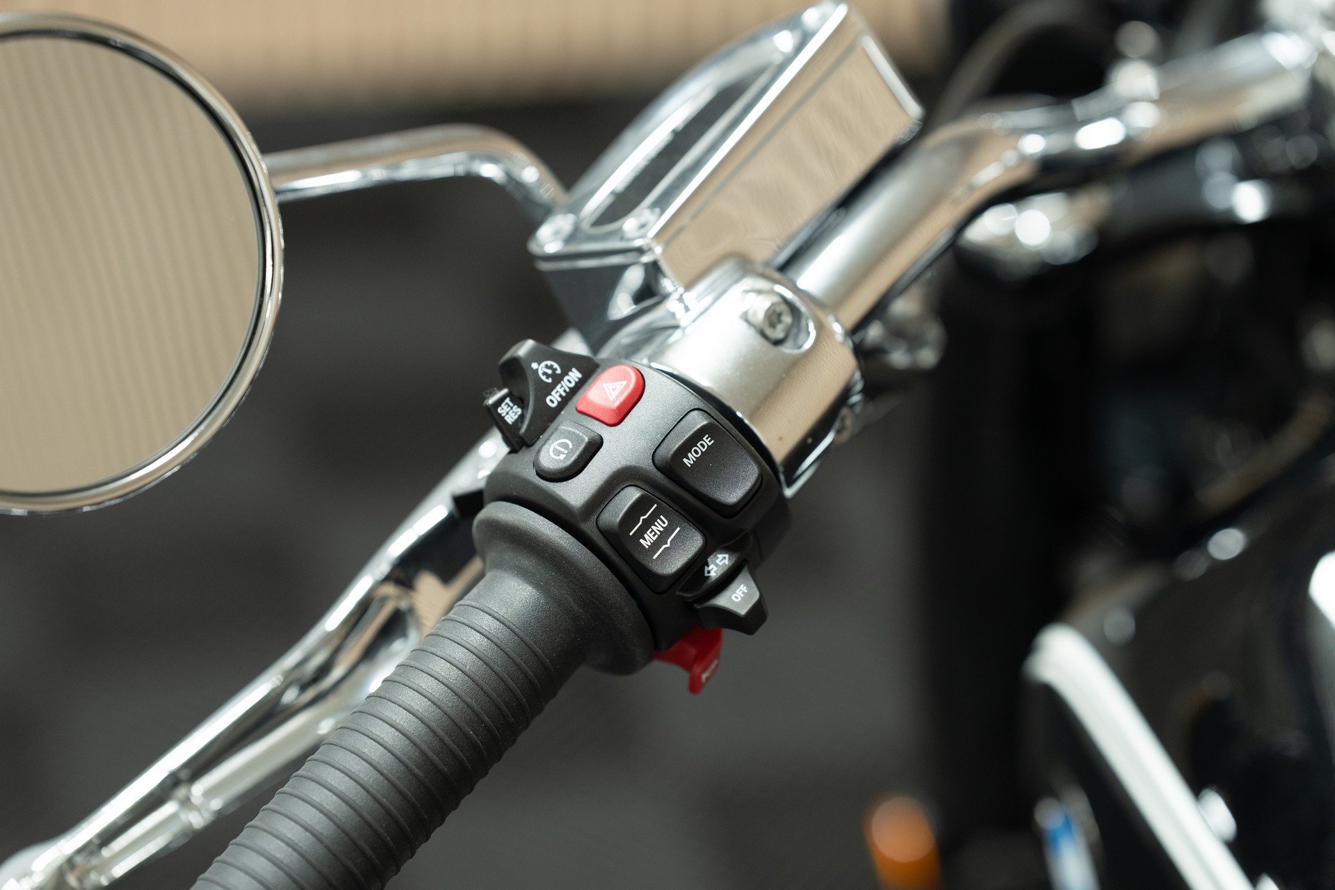 BMW R 18-showroom-element-3