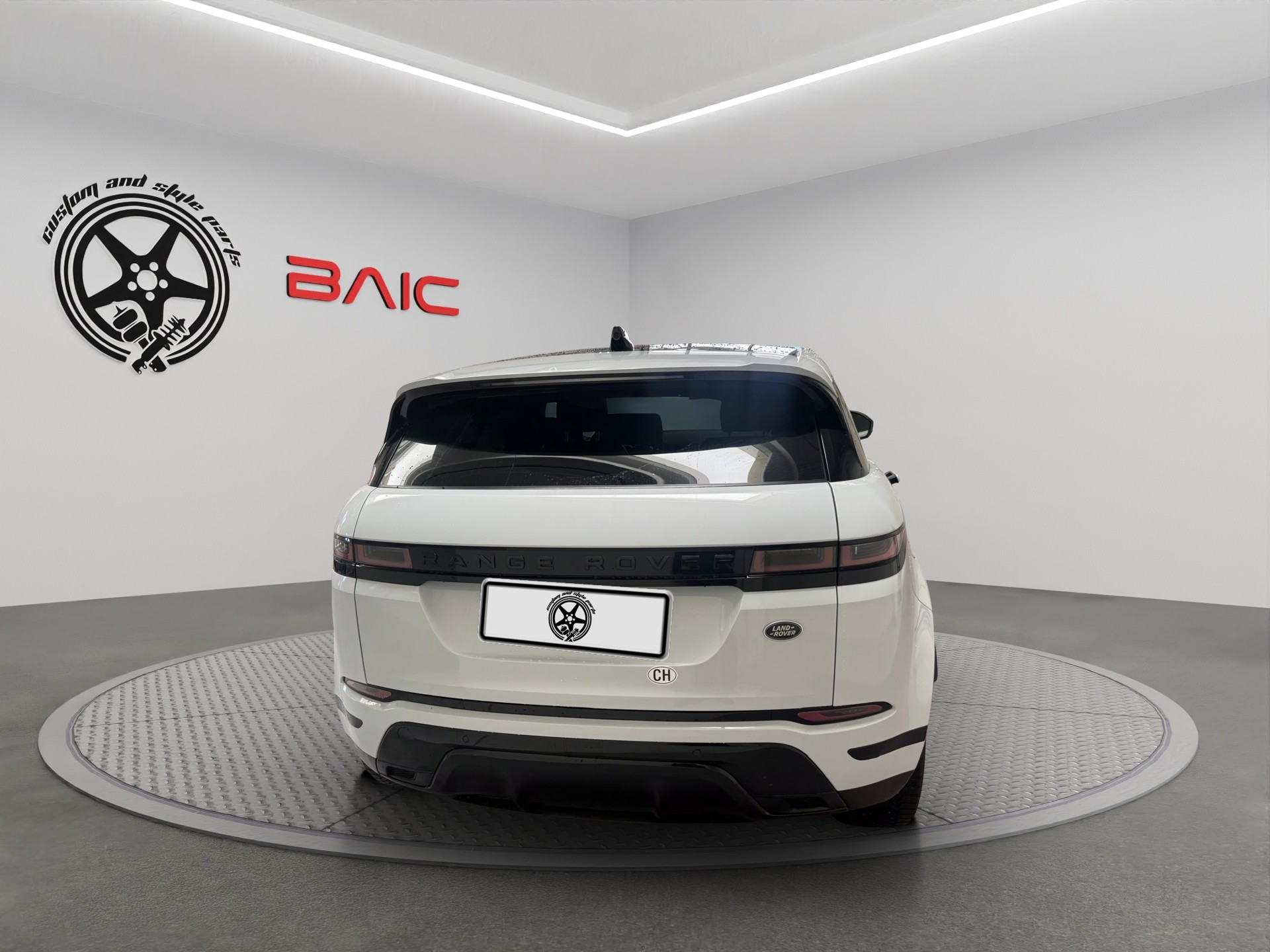 LAND ROVER Range Rover Evoque R-Dynamic D 180 SE AT9-image-5