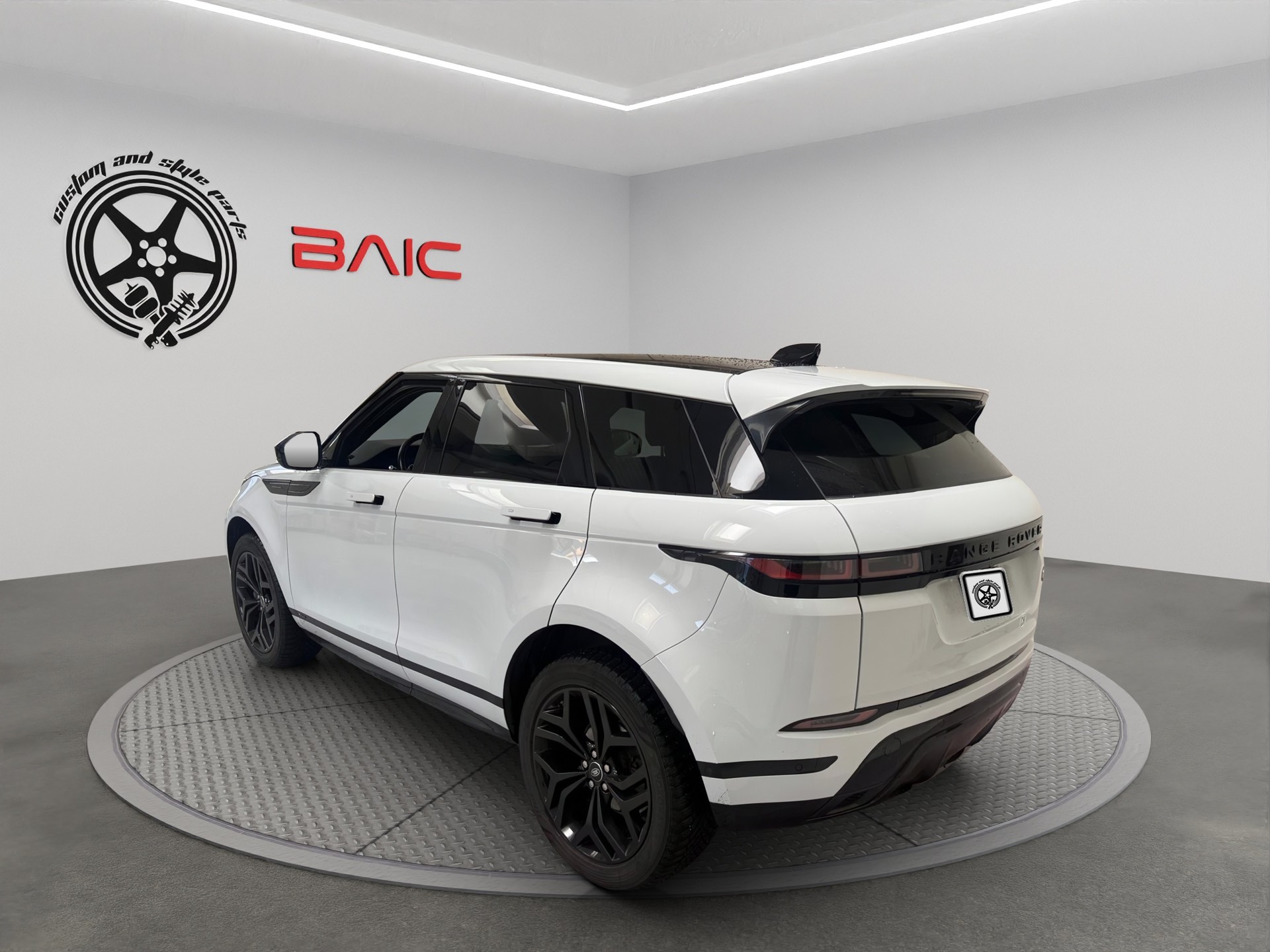 LAND ROVER Range Rover Evoque R-Dynamic D 180 SE AT9-image-6