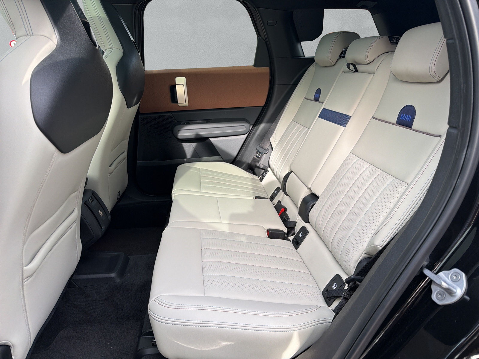 MINI Countryman S ALL4 Steptronic-image-10