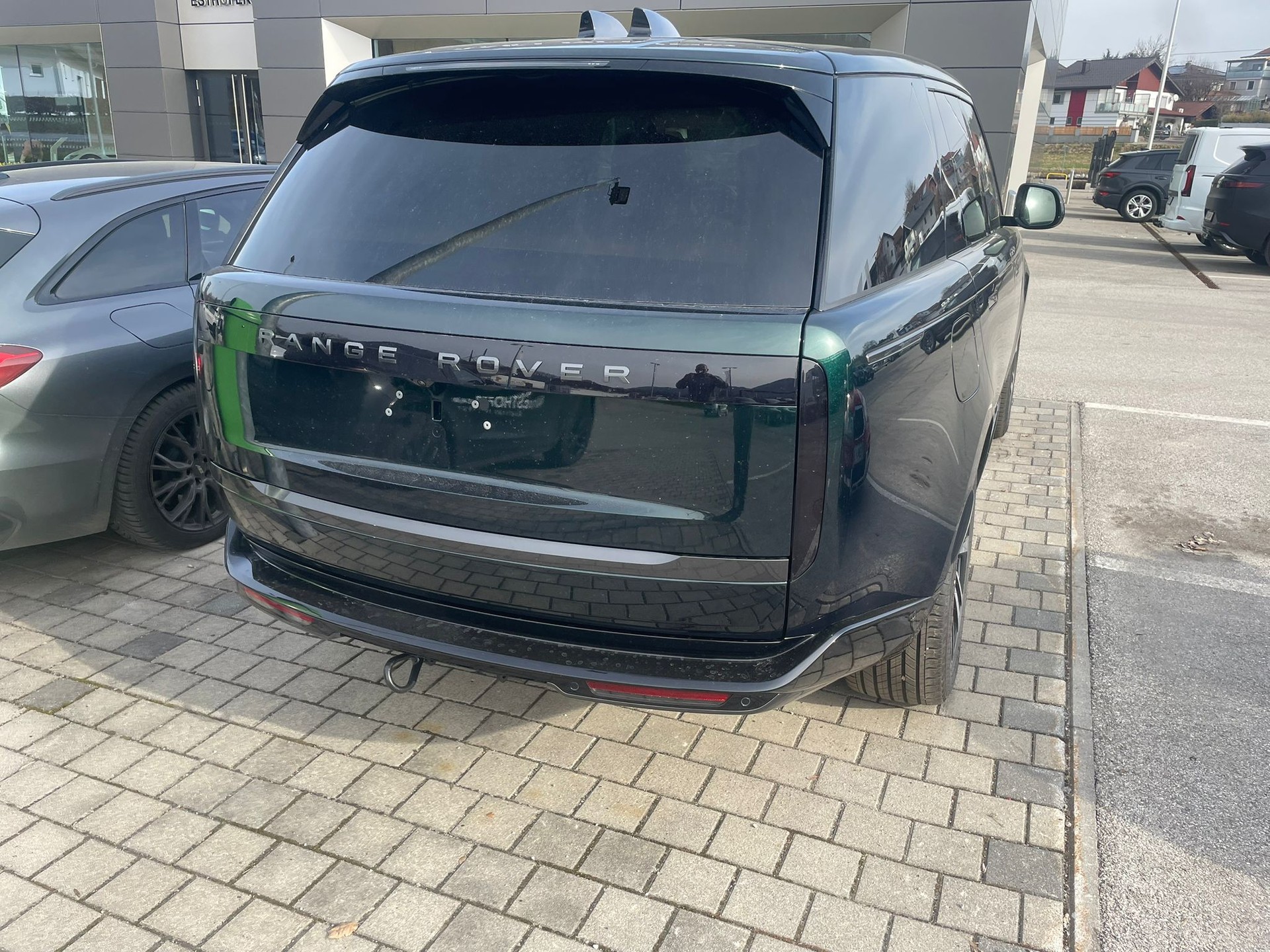 LAND ROVER Range Rover P550e Si6 PHEV Autobiography Automatic-image-2