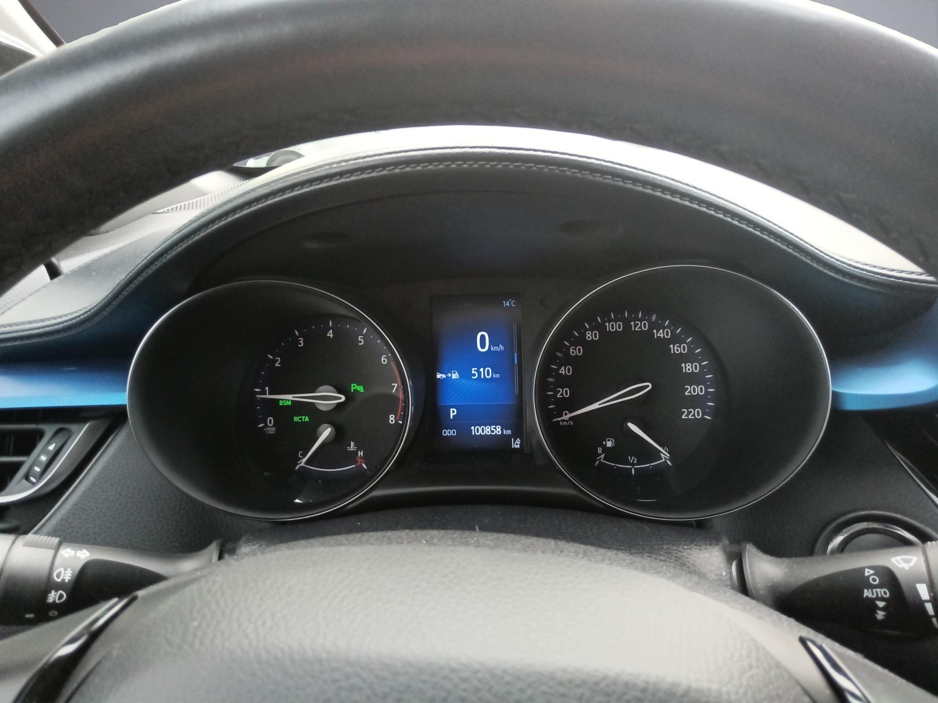 TOYOTA C-HR 1.2 T Style 4x4-image-8