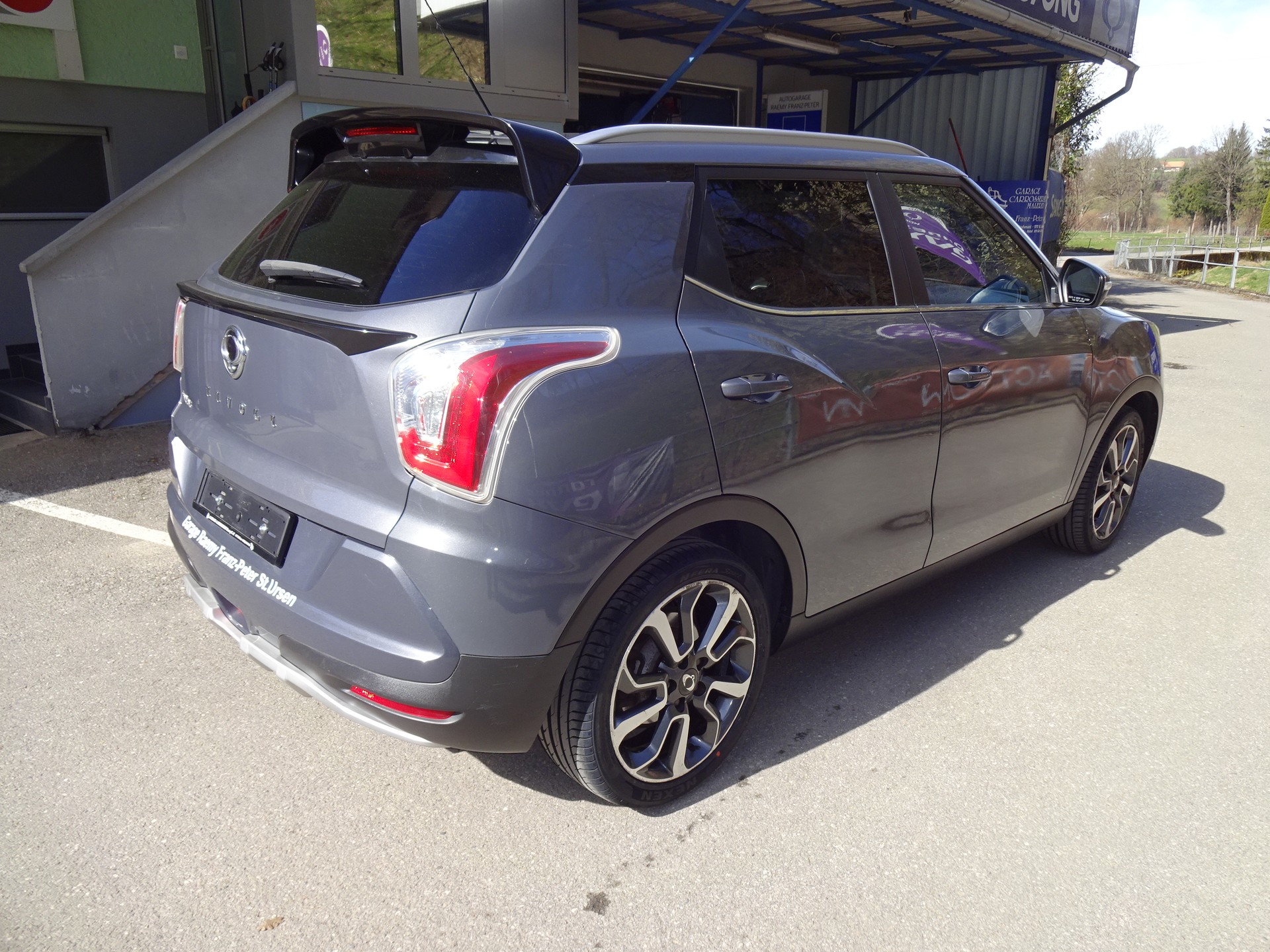 KGM-SsangYong Tivoli 1.6 e-XGi Sapphire 2WD-image-4
