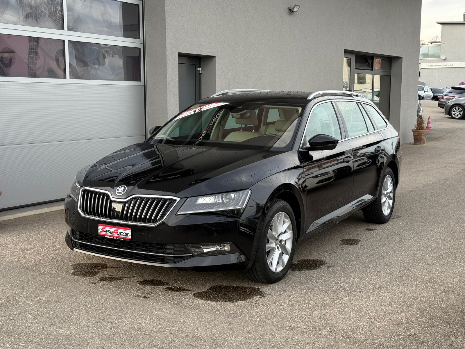 SKODA Superb Combi 1.8 TSI Style DSG-image-4