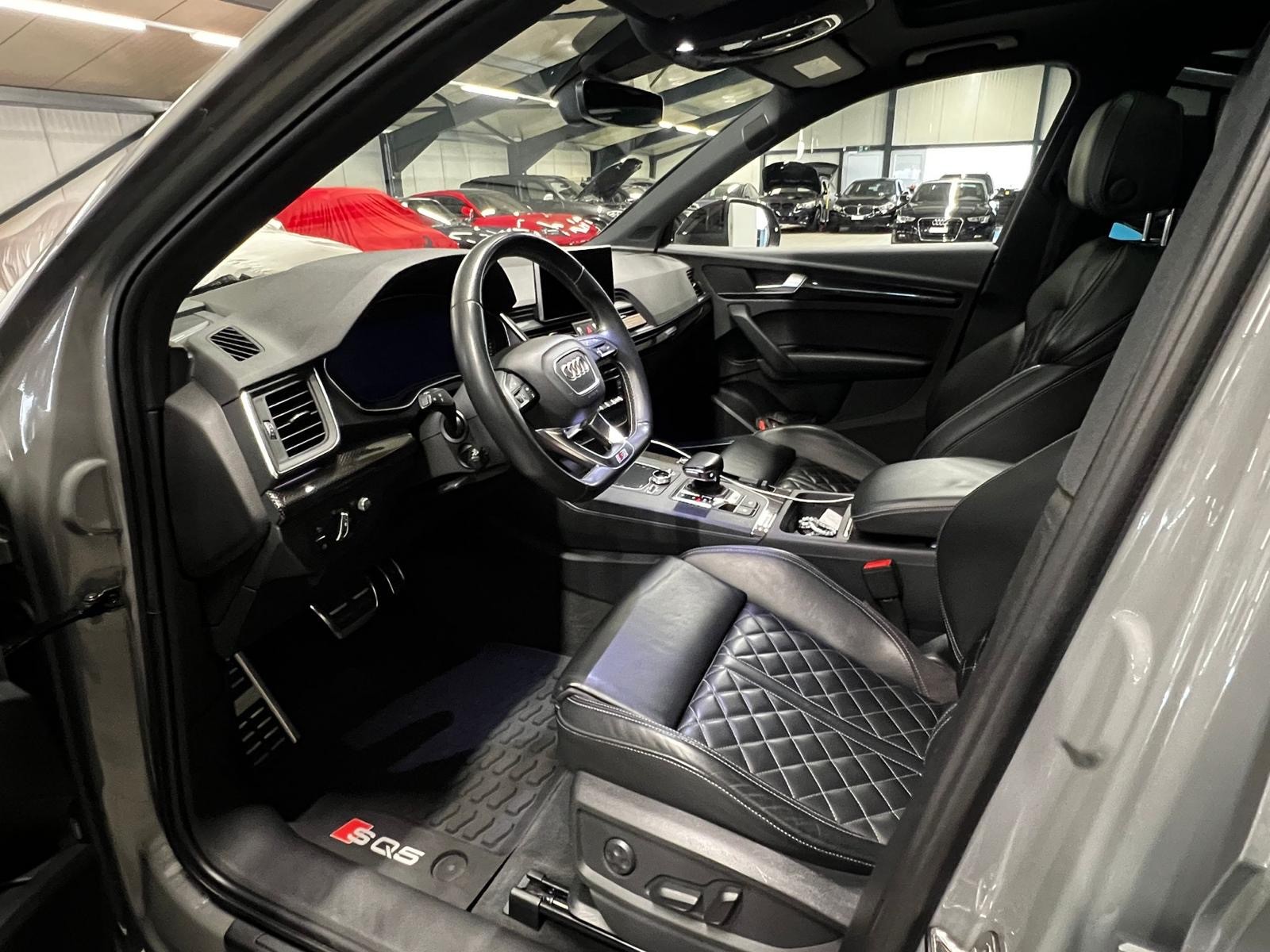 AUDI SQ5 3.0 TFSI quattro S-tronic-image-4