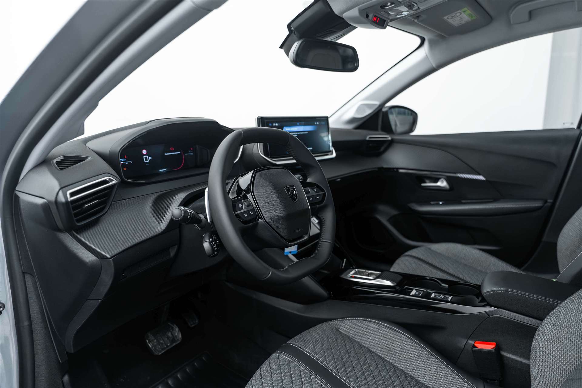 PEUGEOT 208 1.2 MHEV 110 Allure Automat NEW-image-6