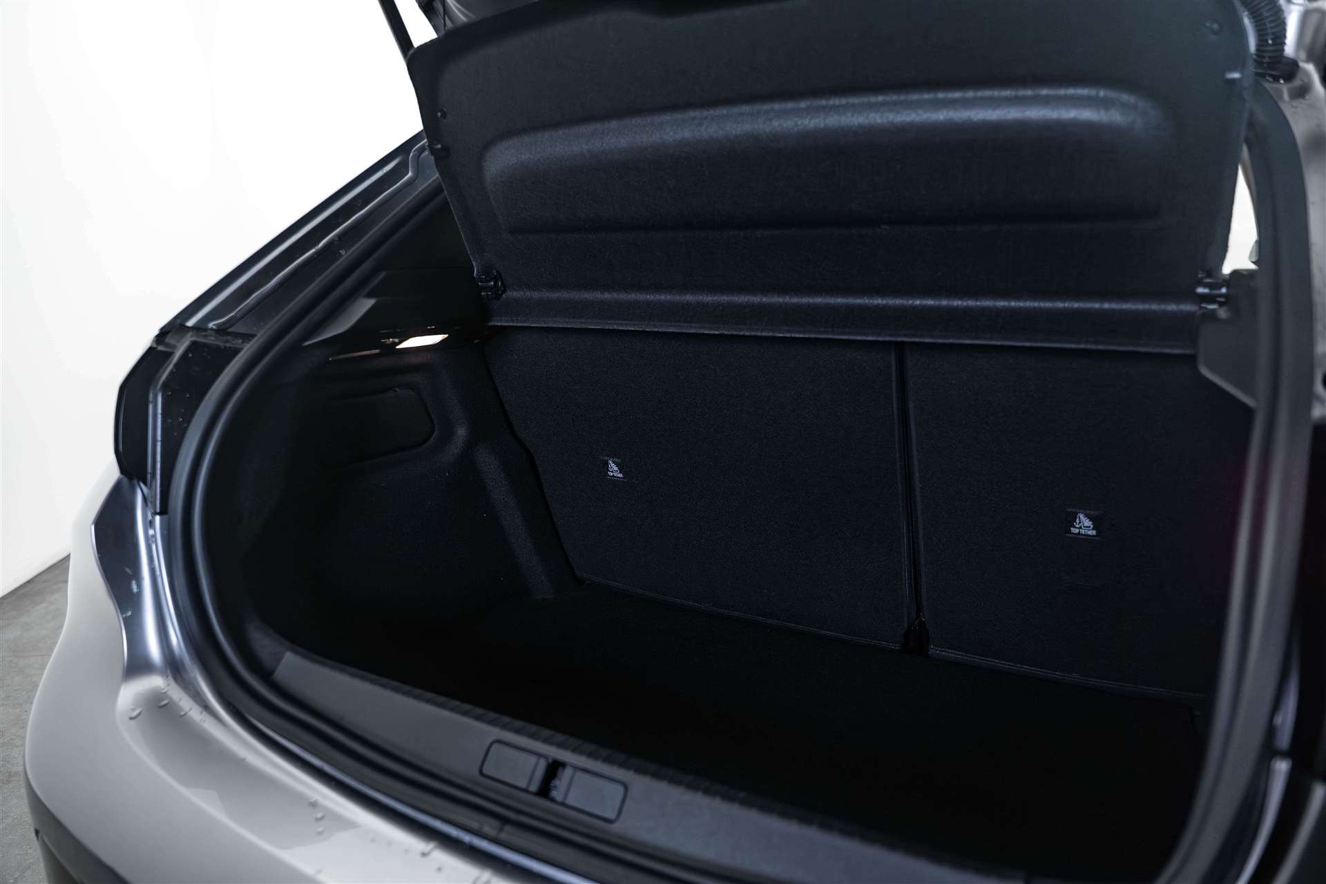 PEUGEOT 208 1.2 MHEV 110 Allure Automat NEW-image-4