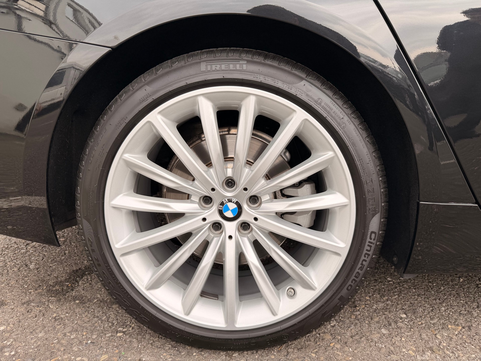 BMW 520d xDrive Touring Luxury Line Steptronic-image-36