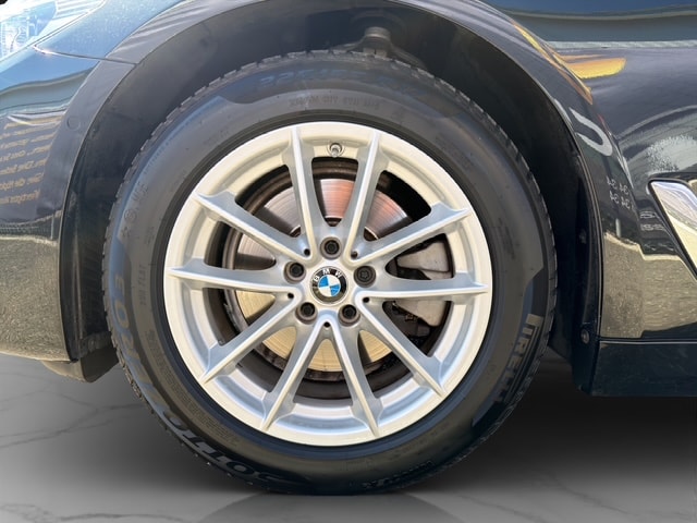 BMW 520d xDrive Touring Luxury Line Steptronic-image-37