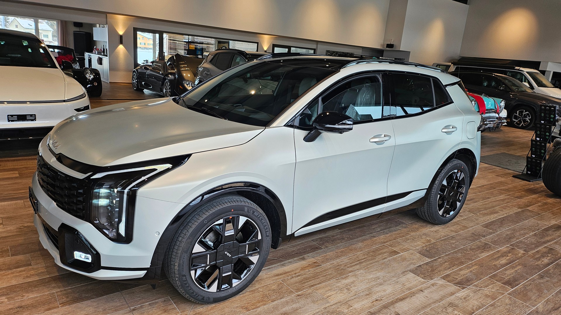 KIA Sportage 1.6T-GDi PHEV GT-Line 4x4 A-image-14