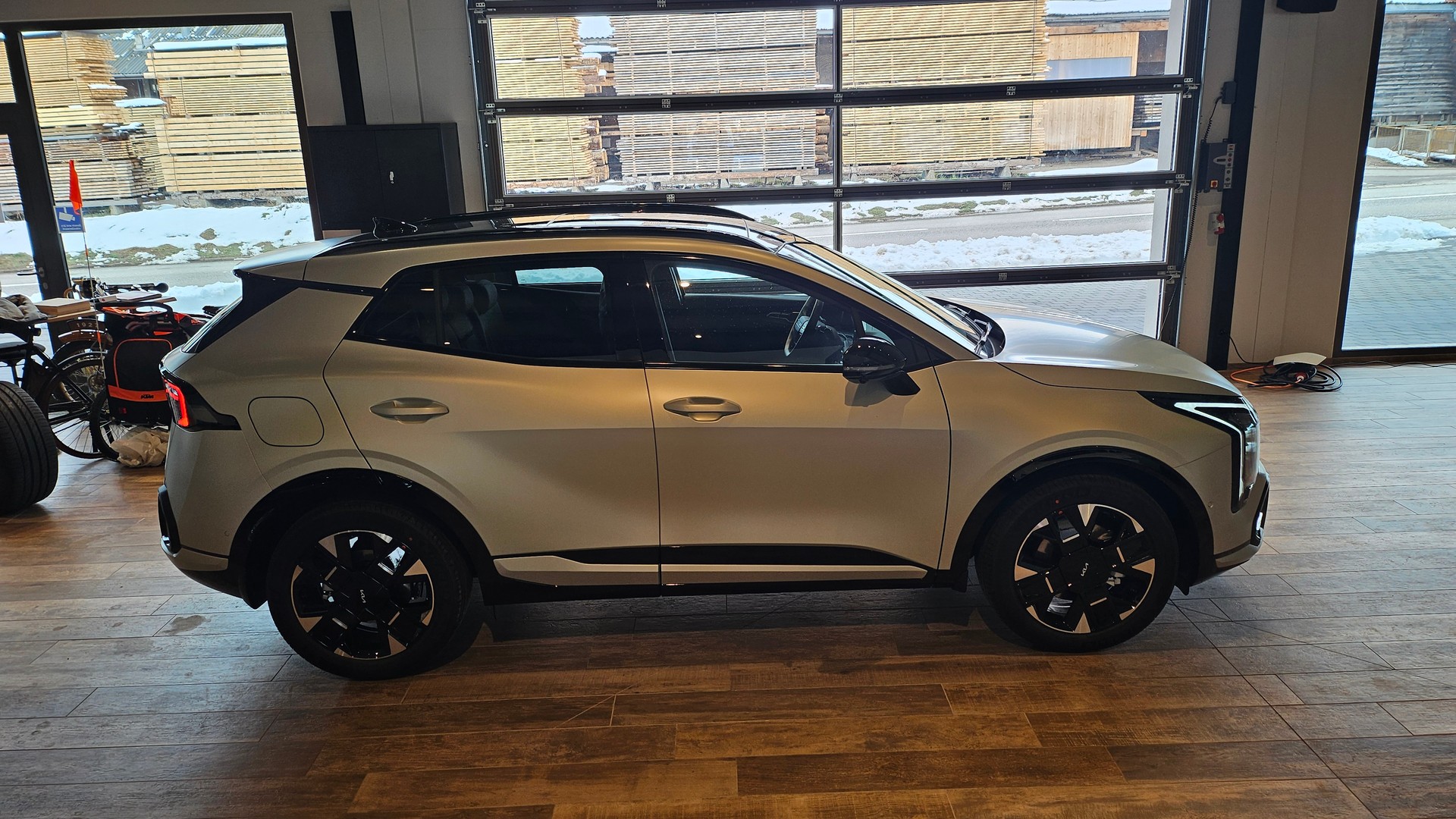 KIA Sportage 1.6T-GDi PHEV GT-Line 4x4 A-image-7