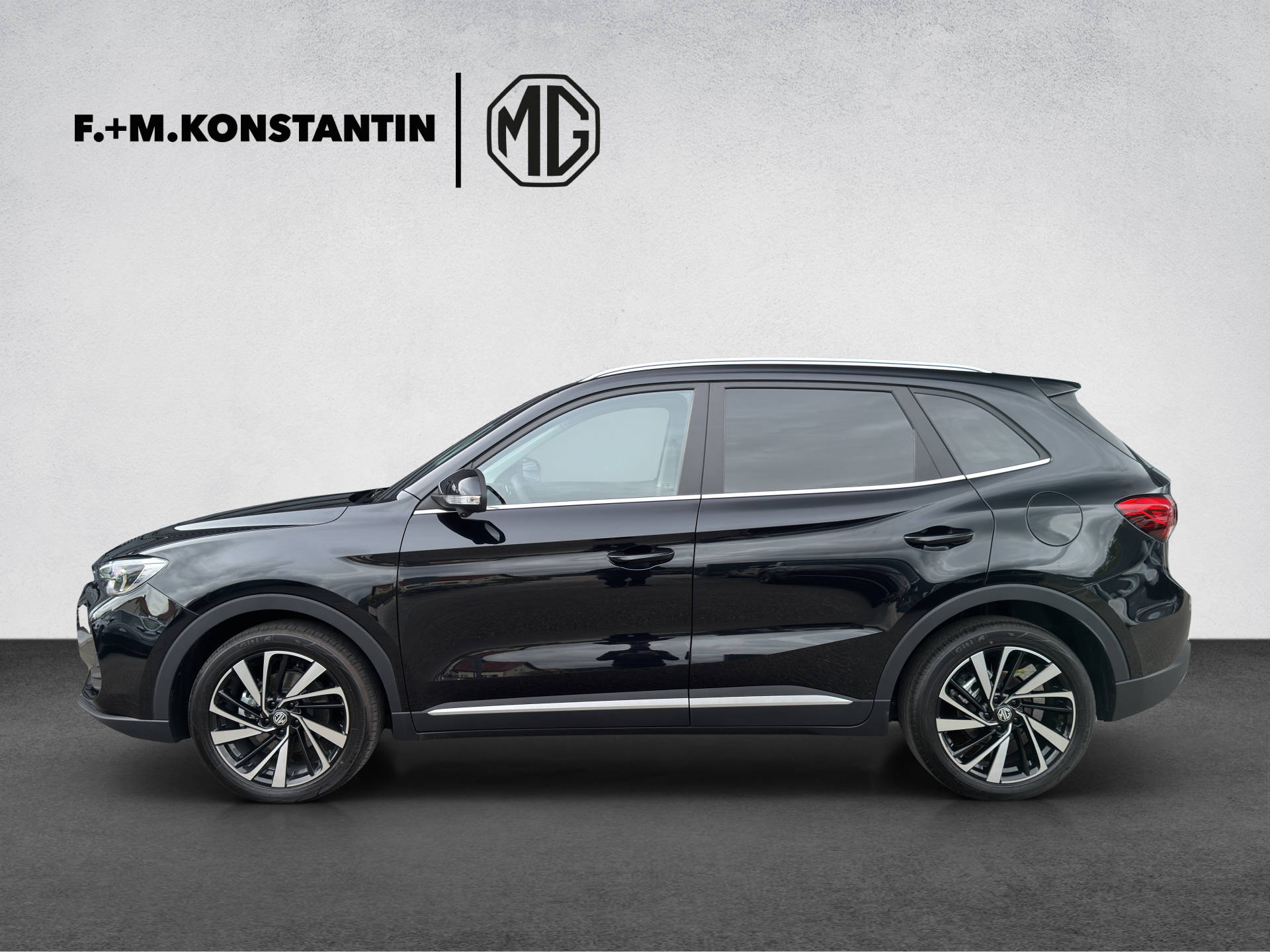 MG ZS 1.5 Hybrid+ Luxury-image-0