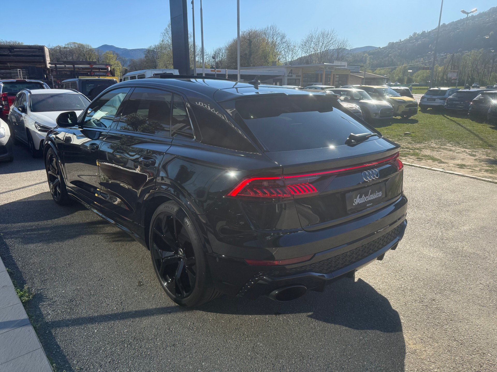AUDI RSQ8 quattro tiptronic-image-6
