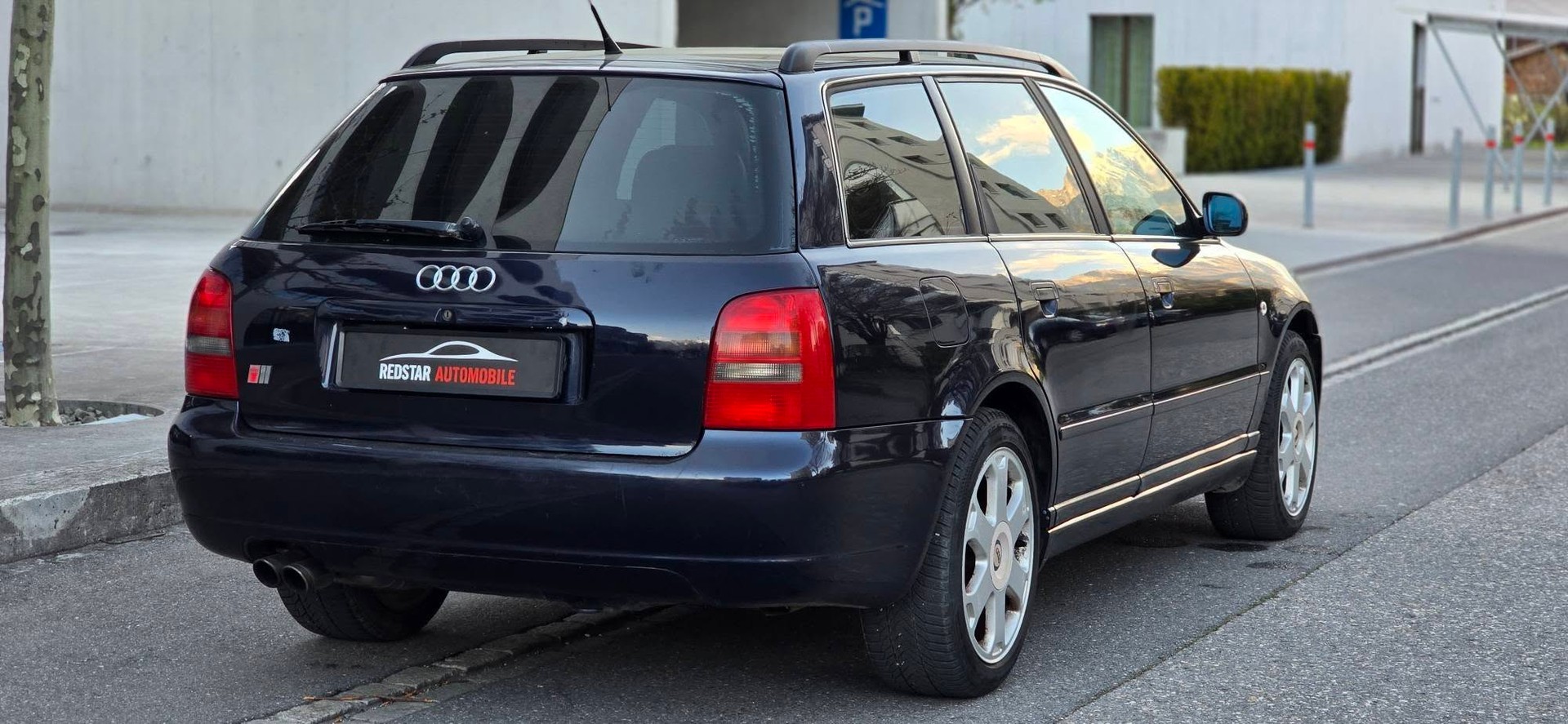 AUDI S4 Avant quattro-image-6