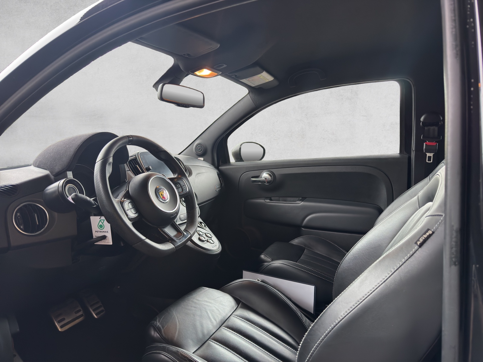 FIAT 595 Abarth 1.4 T-Jet 180 Competizione-image-8