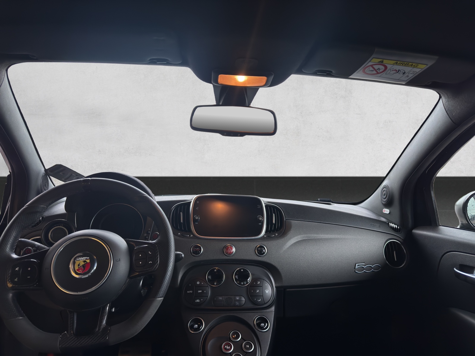FIAT 595 Abarth 1.4 T-Jet 180 Competizione-image-9