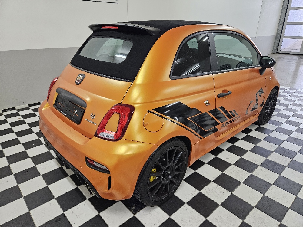 FIAT 695 1.4 16V Turbo Abarth 695 Competizione Dualogic-image-2
