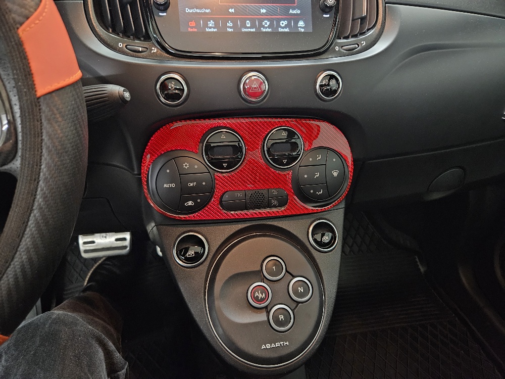 FIAT 695 1.4 16V Turbo Abarth 695 Competizione Dualogic-image-11