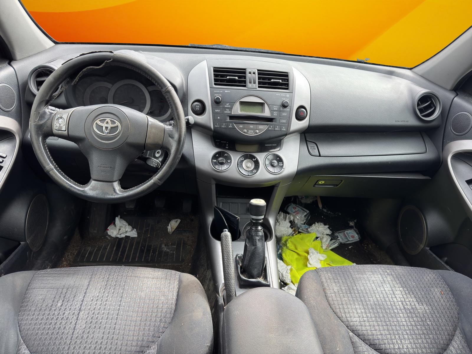 TOYOTA RAV-4 2.2D-4 D Linea Luna *** Plaque Francaise / Start Nicht / Ne démarre pas ***-image-5