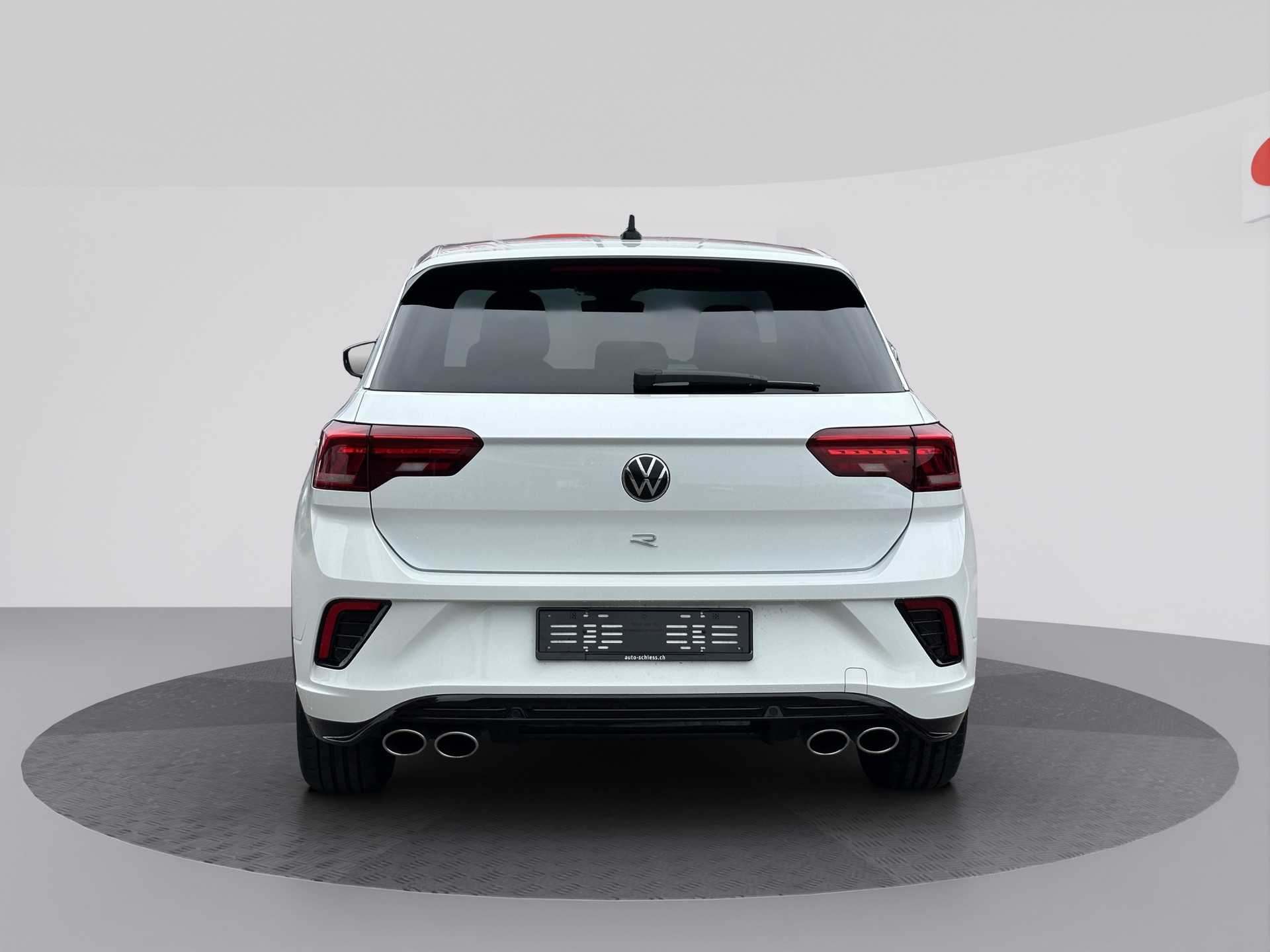 VW T-Roc 2.0 TSI R DSG 4Motion-image-3