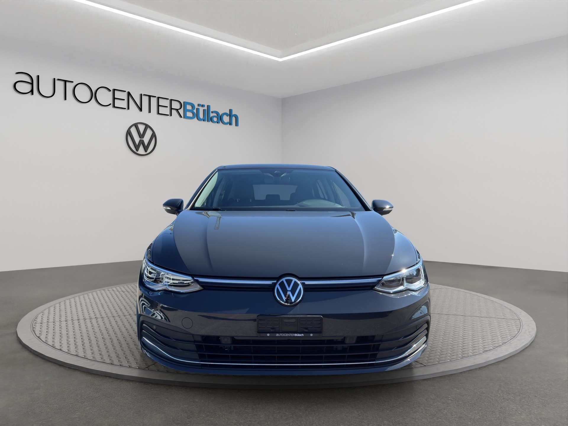VW Golf 1.5 eTSI mHEV ACT Style DSG-image-1
