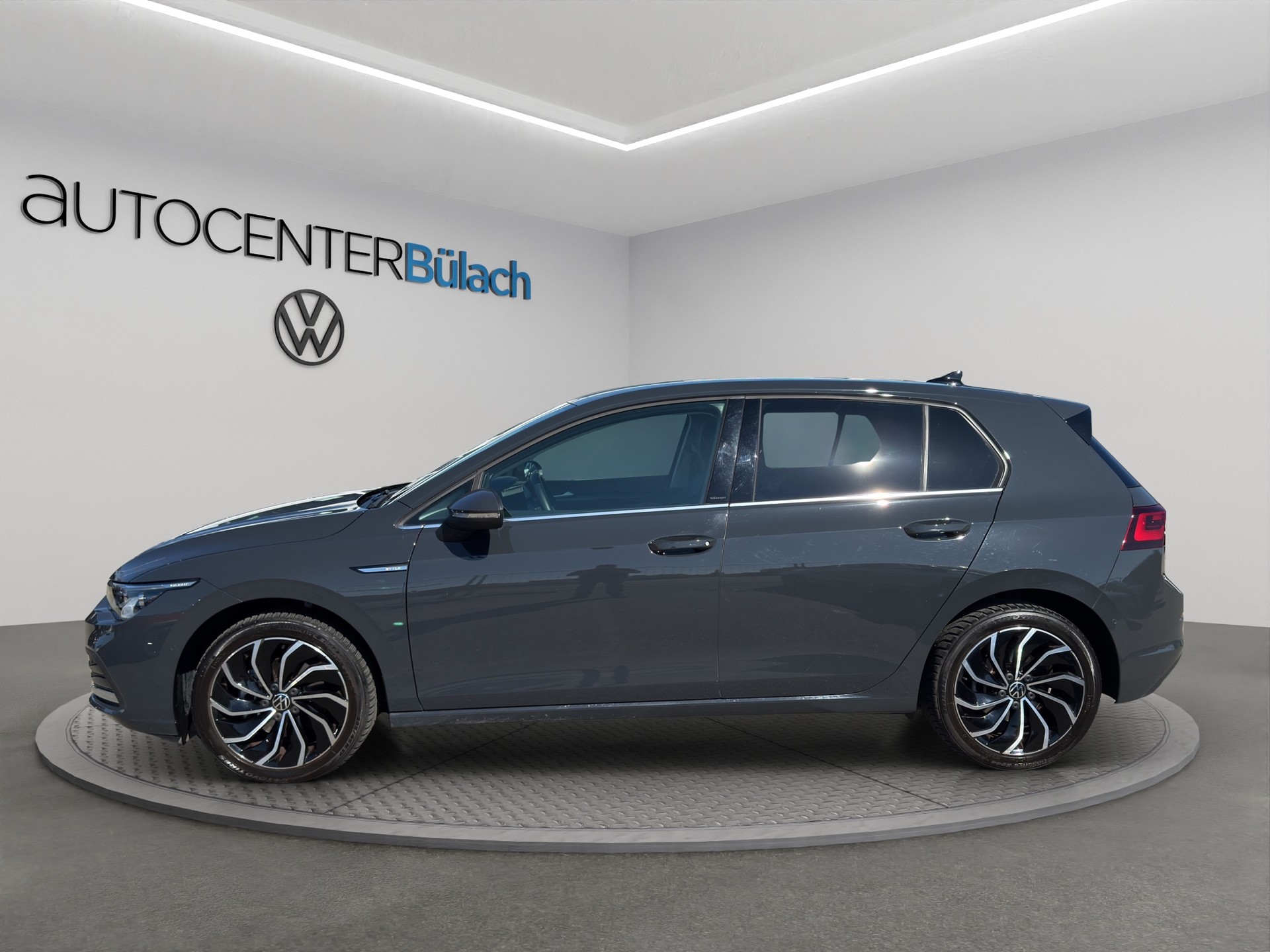 VW Golf 1.5 eTSI mHEV ACT Style DSG-image-7