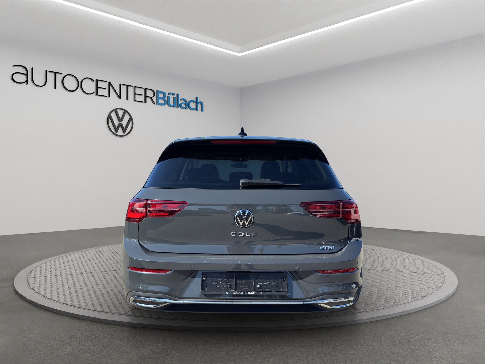 VW Golf 1.5 eTSI mHEV ACT Style DSG-image-5