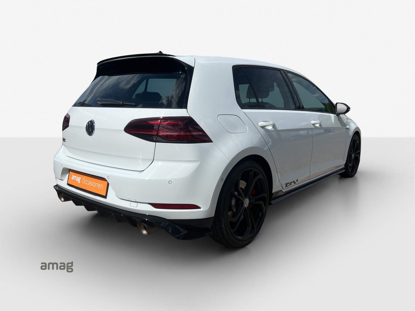 VW Golf 2.0 TSI GTI TCR DSG-image-4