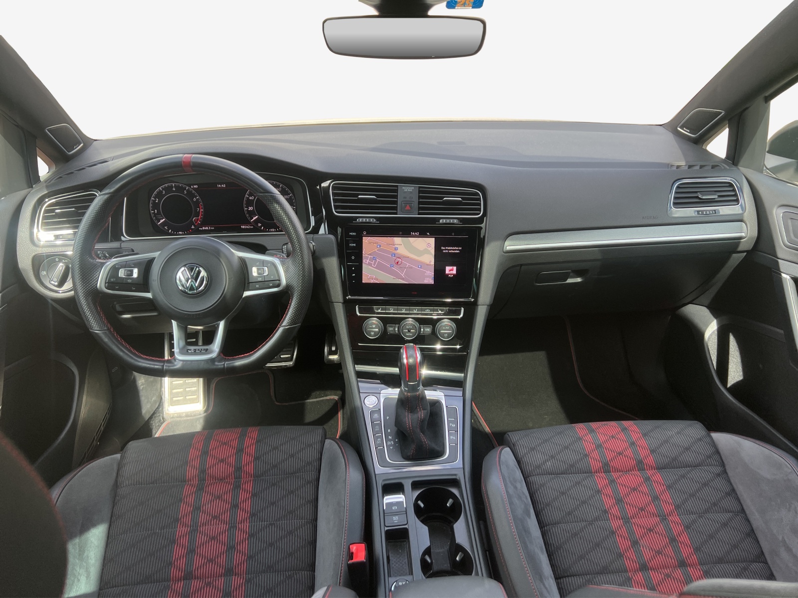 VW Golf 2.0 TSI GTI TCR DSG-image-8