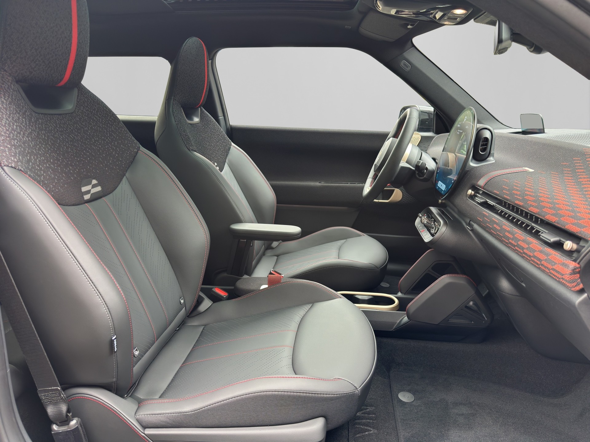 MINI JCWe 3door-image-19