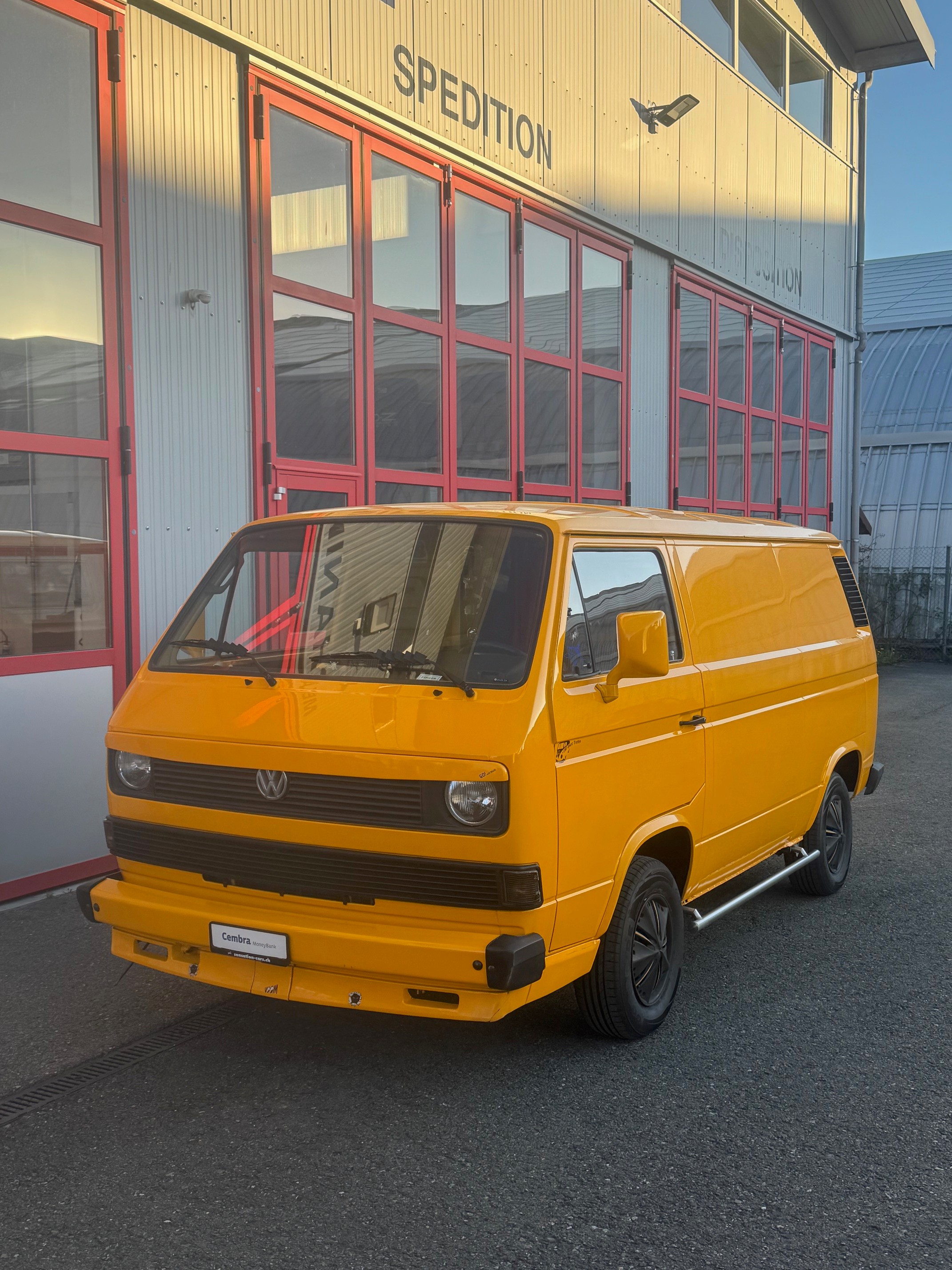 Car photo