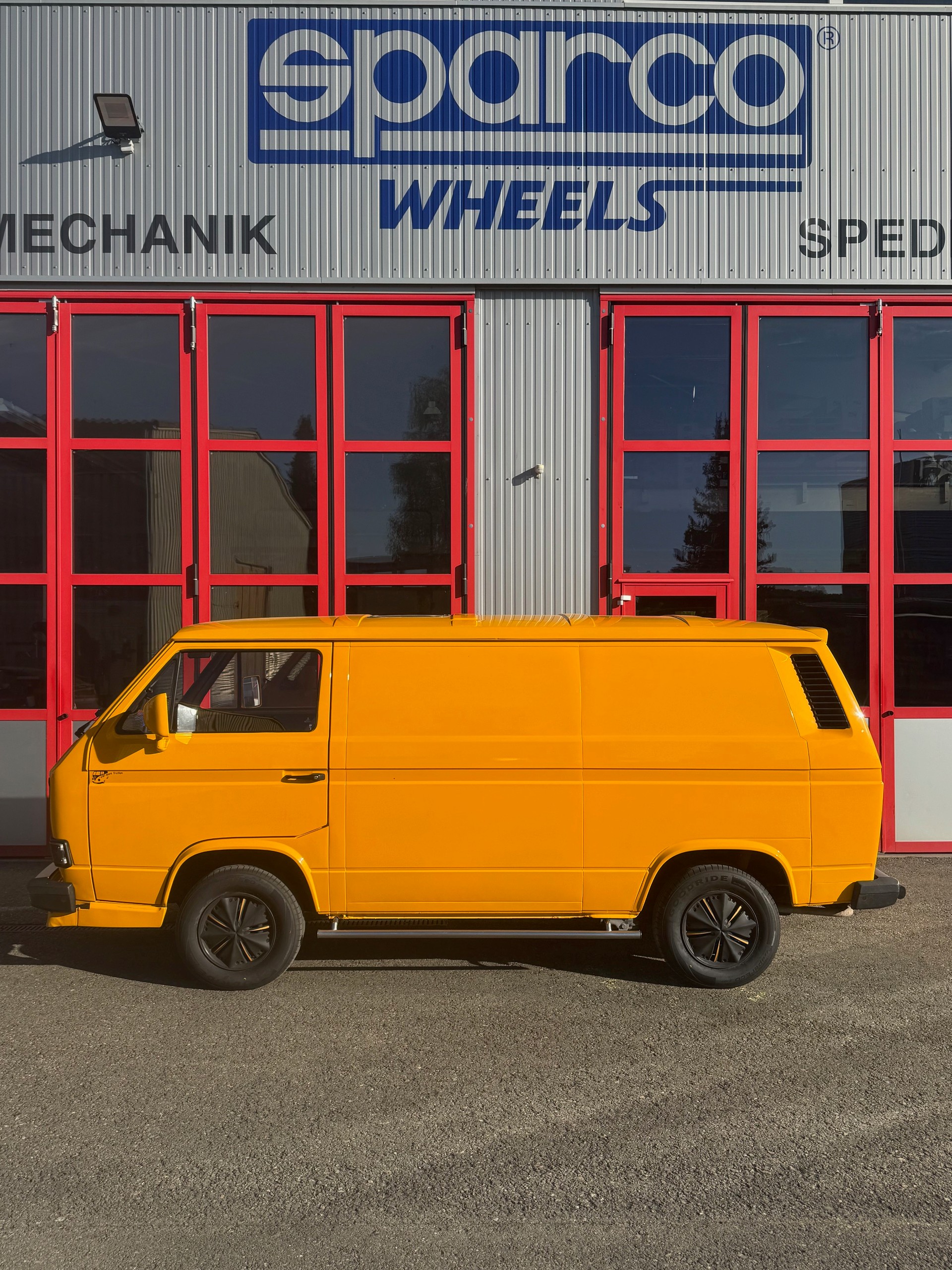 VW VW Typ2 T3 Camper "Yellow-Pearl"-image-4