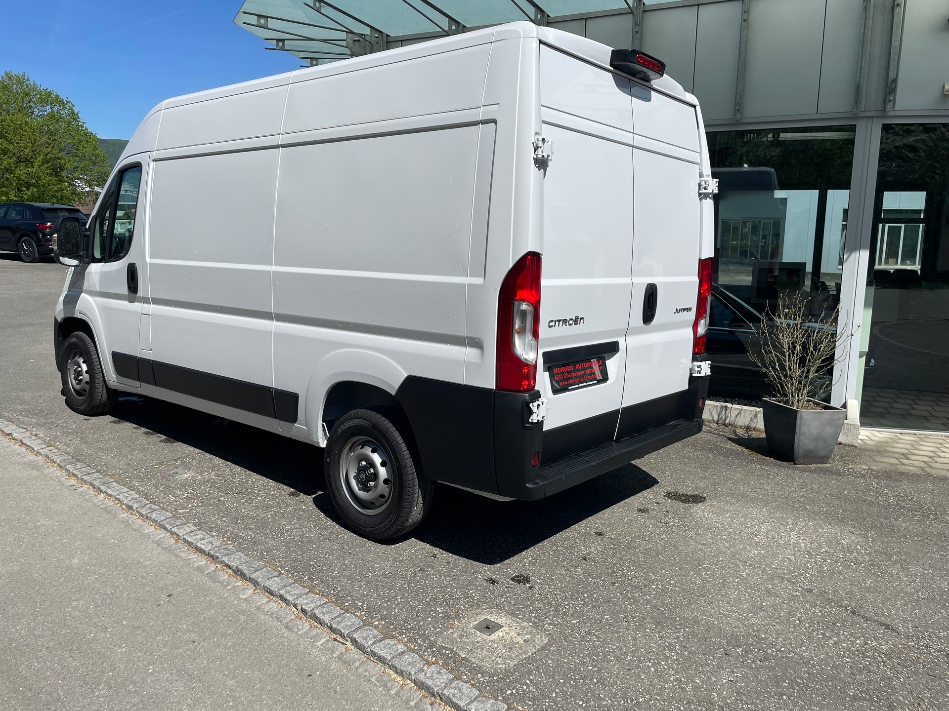 CITROEN Jumper 35 2.2 BlueHDi 140 L2H2-image-3