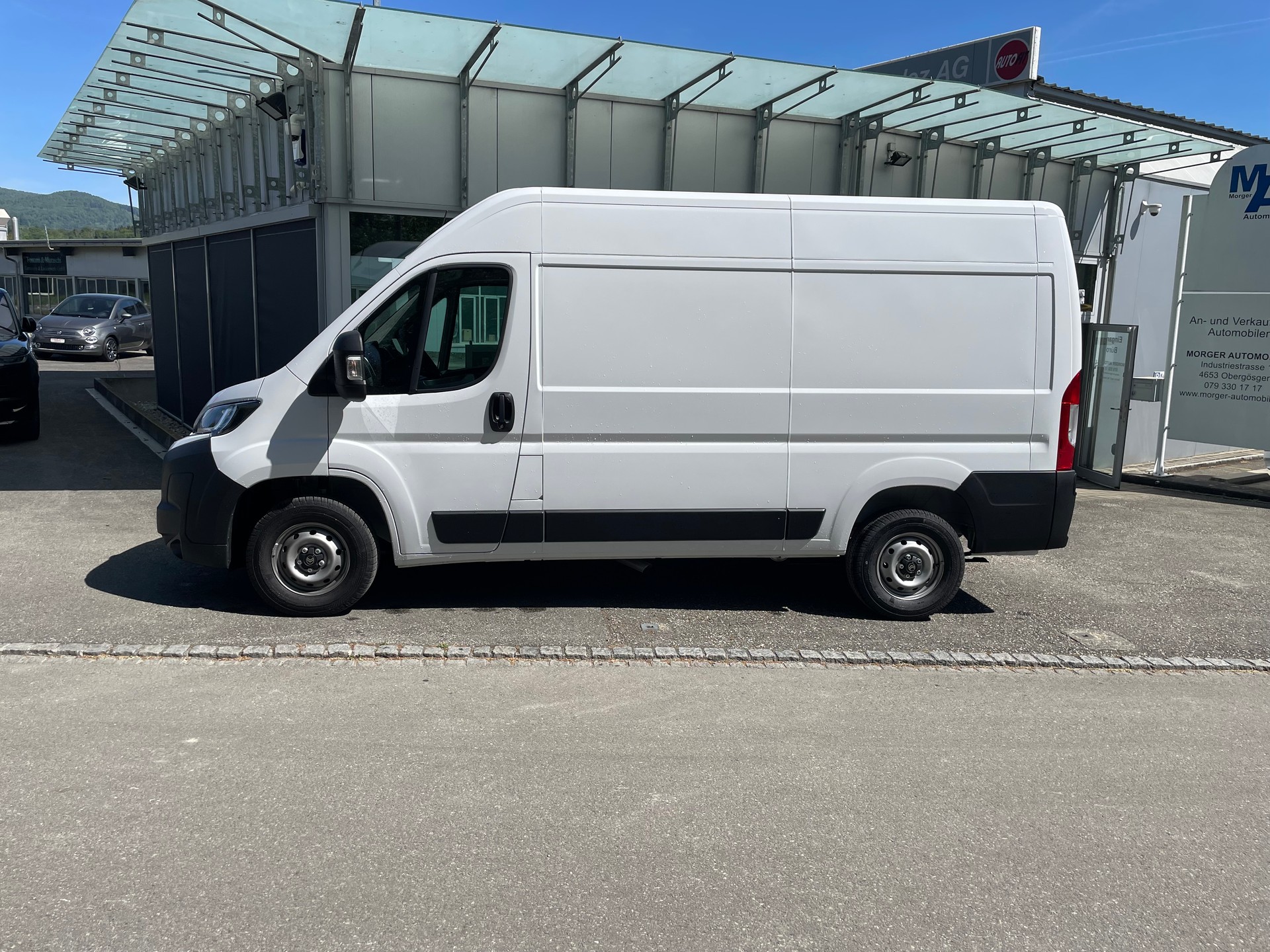 CITROEN Jumper 35 2.2 BlueHDi 140 L2H2-image-2