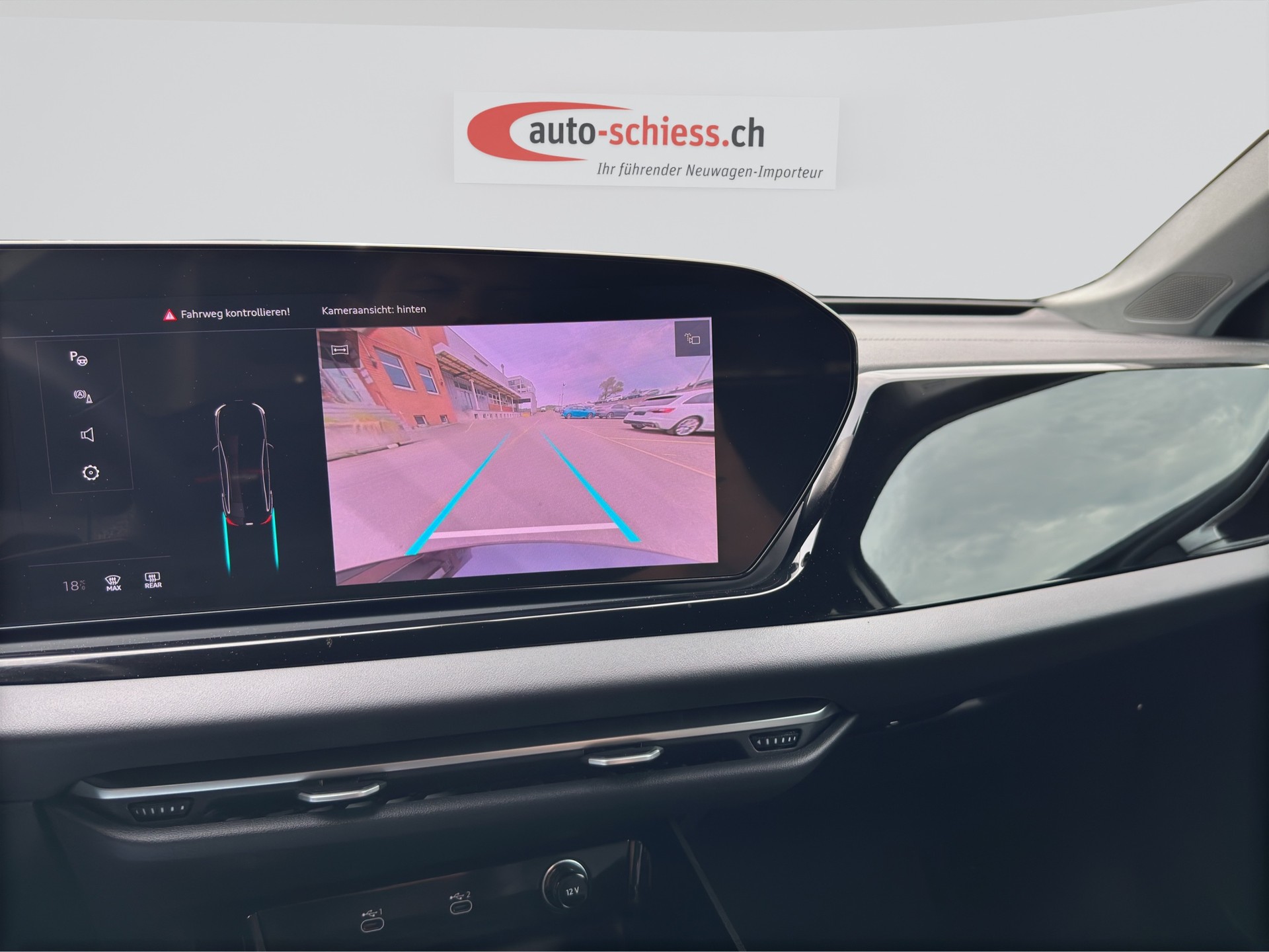 AUDI A5 Limousine TDI S tronic LEDER-image-13