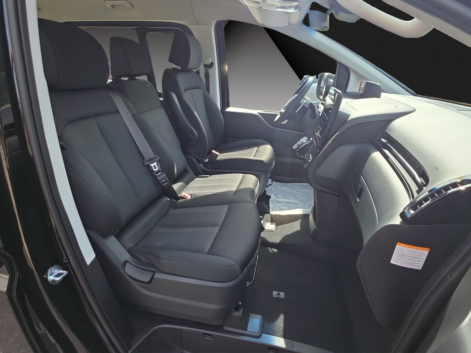 HYUNDAI Staria Wagon 1.6 T-GDi HEV Amplia A-image-16
