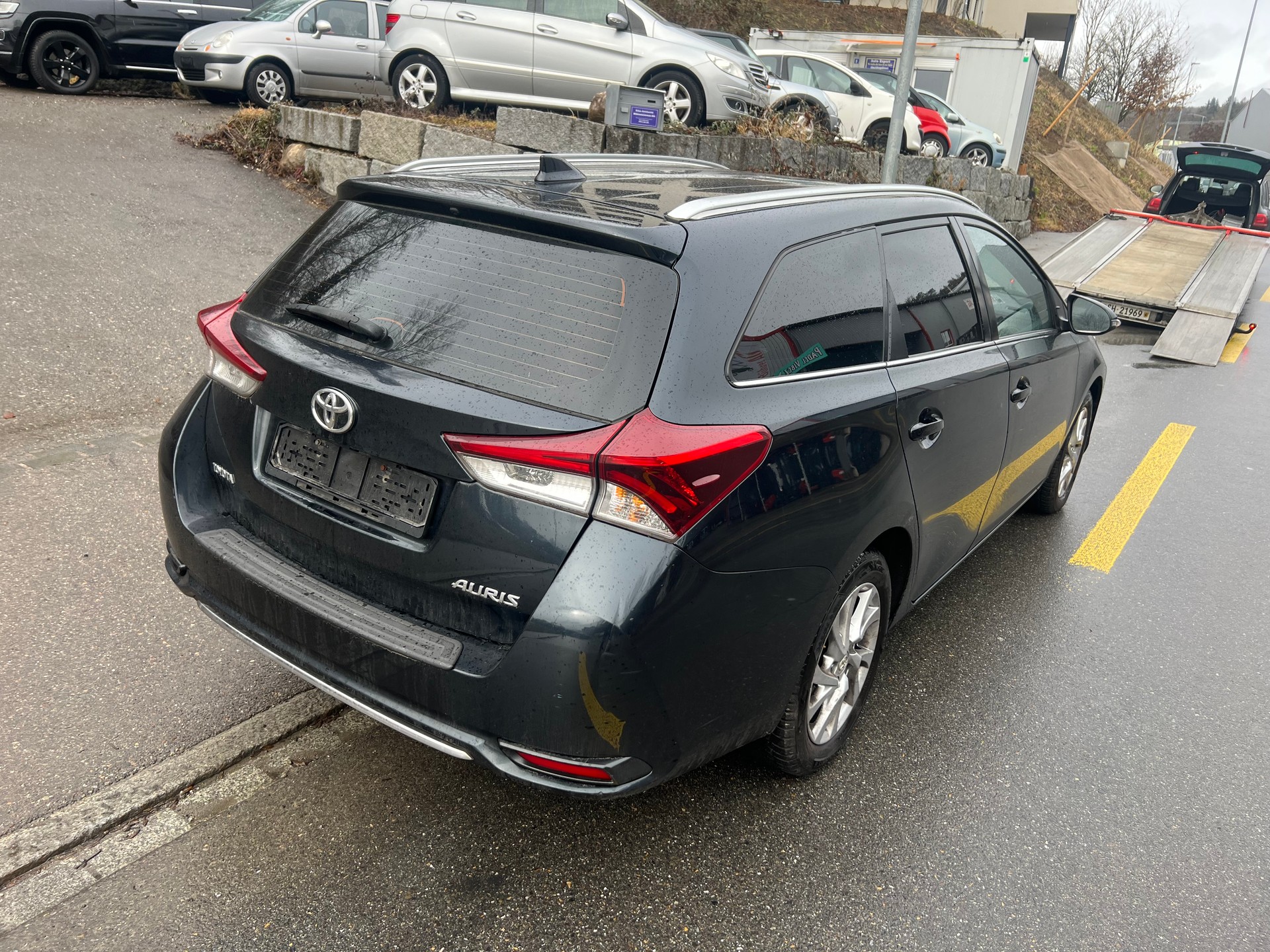 TOYOTA Auris Touring Sports 1.2 Turbo Luna CVT-image-6
