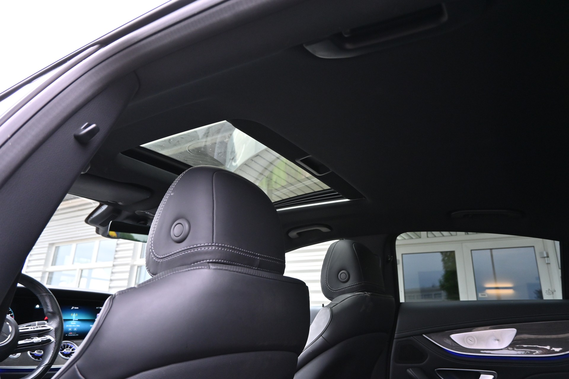 MERCEDES-BENZ CLS 450 4Matic AMG Line 9G-Tronic (CH Auto) Facelift Modell-image-8