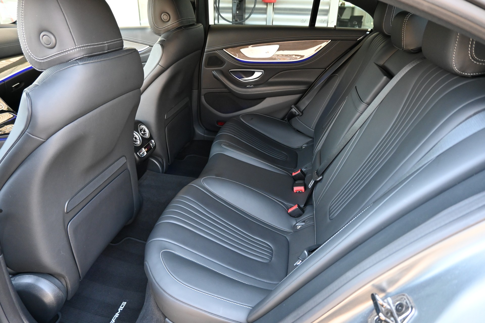 MERCEDES-BENZ CLS 450 4Matic AMG Line 9G-Tronic (CH Auto) Facelift Modell-image-13