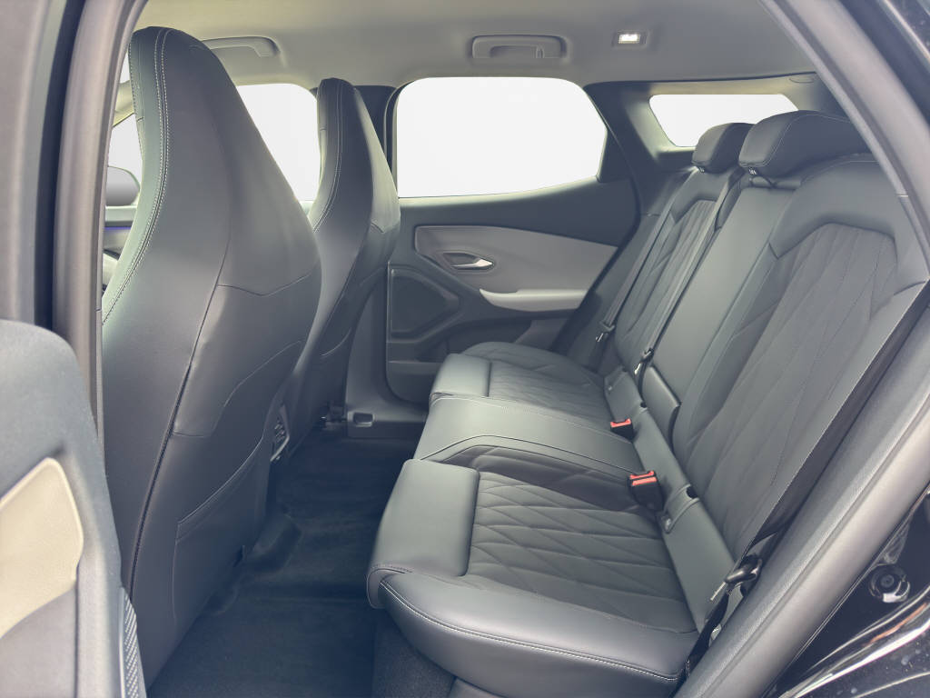 FORD Explorer Extended Range Premium AWD-image-14