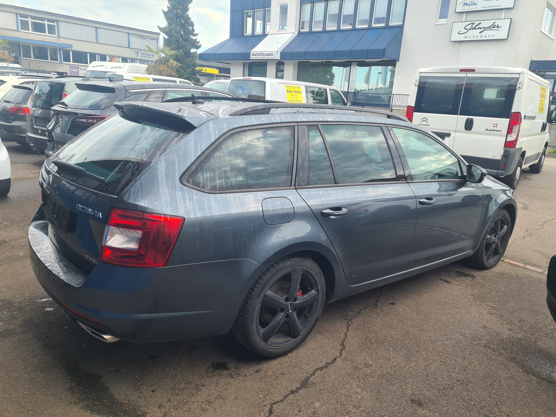 SKODA Octavia Combi 2.0 TDI RS DSG-image-5