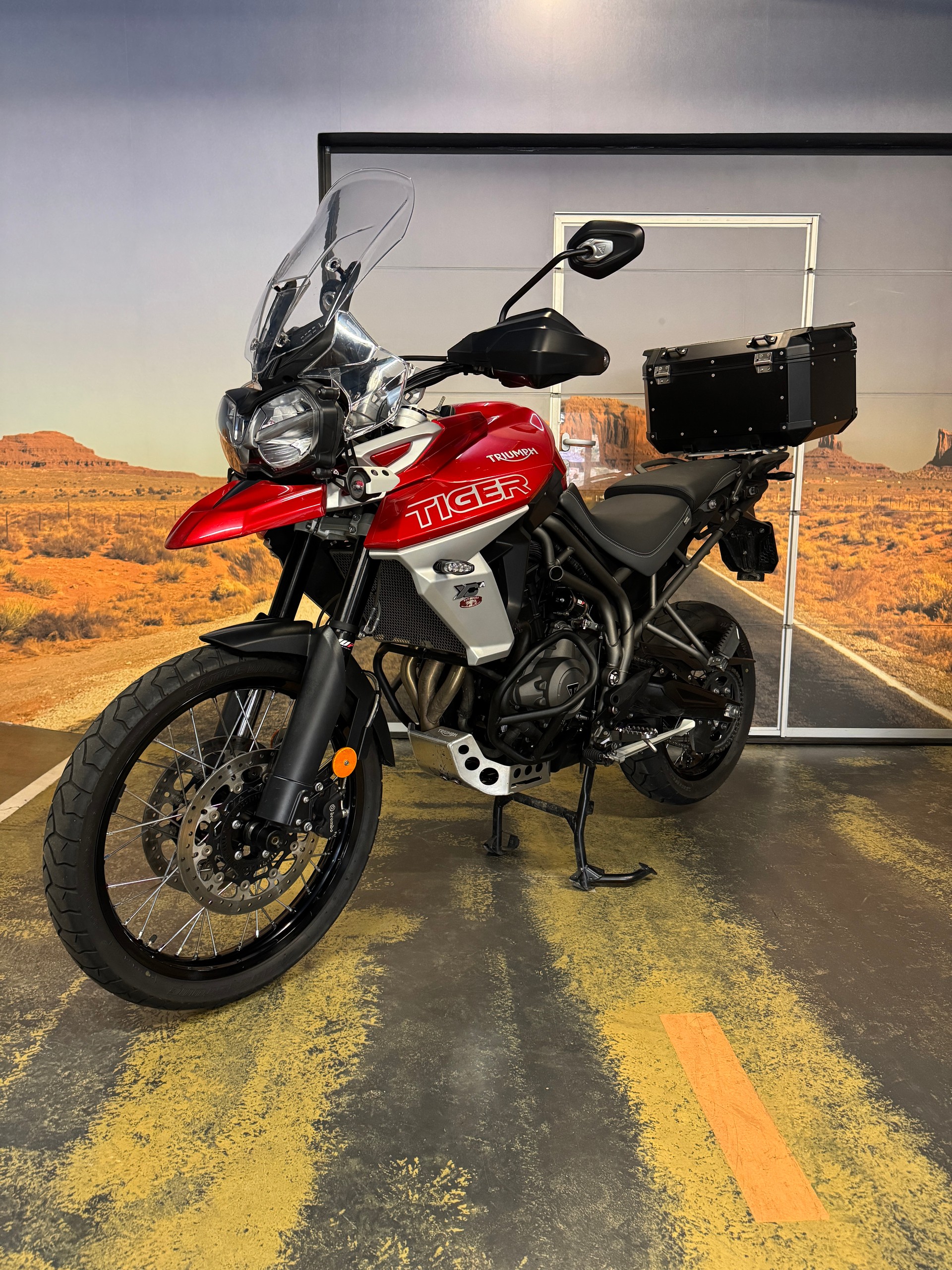 TRIUMPH Tiger 800 XCa ABS-image-3