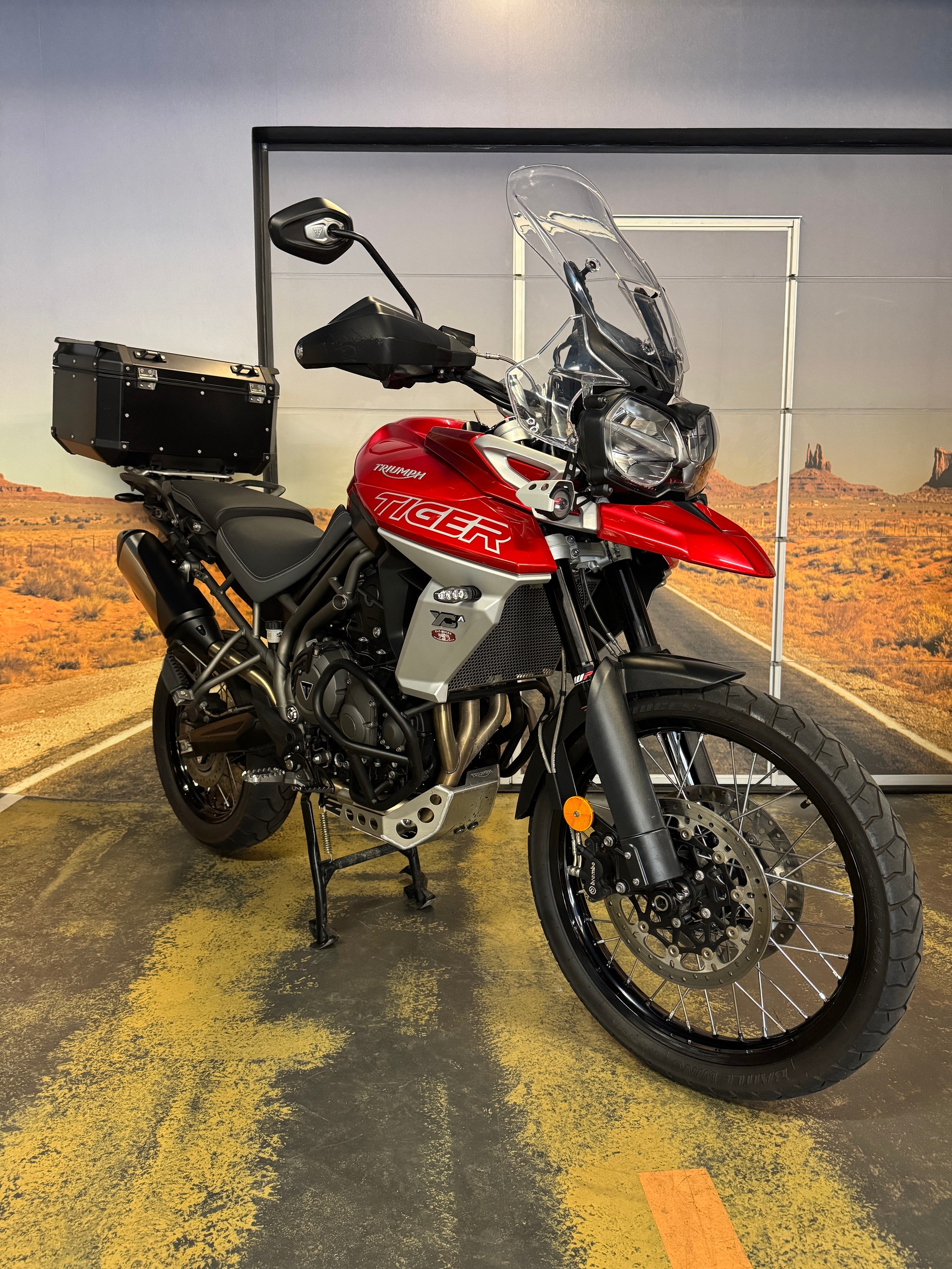 TRIUMPH Tiger 800 XCa ABS-image-2