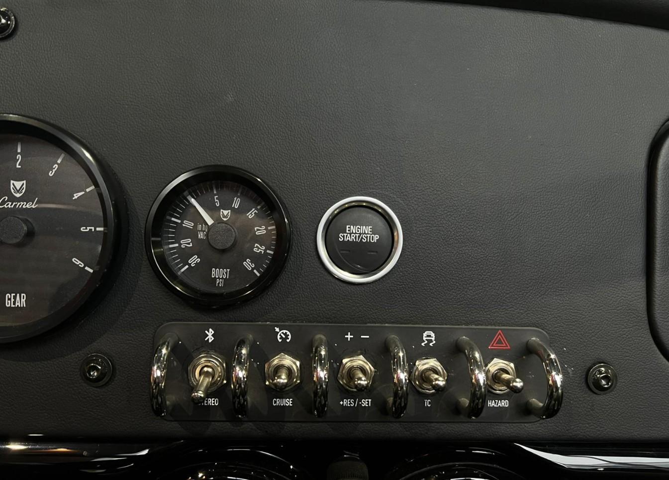 VANDERHALL Carmel Black Jack-image-14