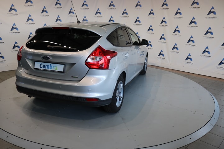 FORD Focus 1.0 SCTi Titanium-image-18
