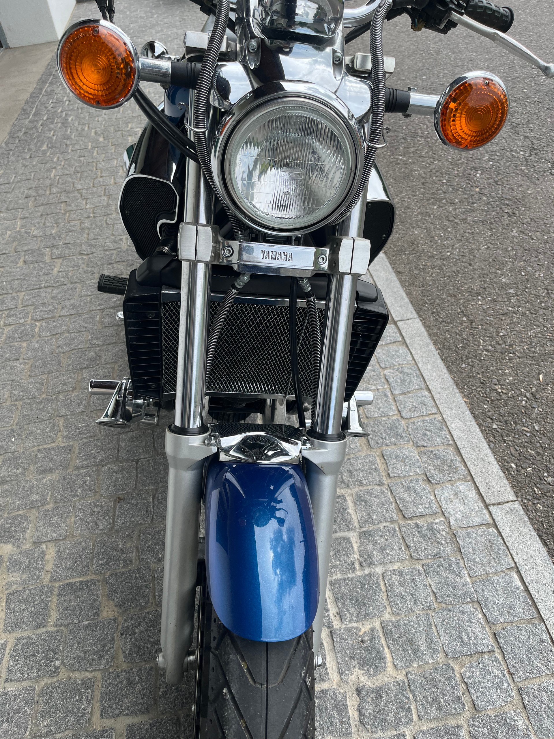 YAMAHA V-Max Egli-image-8