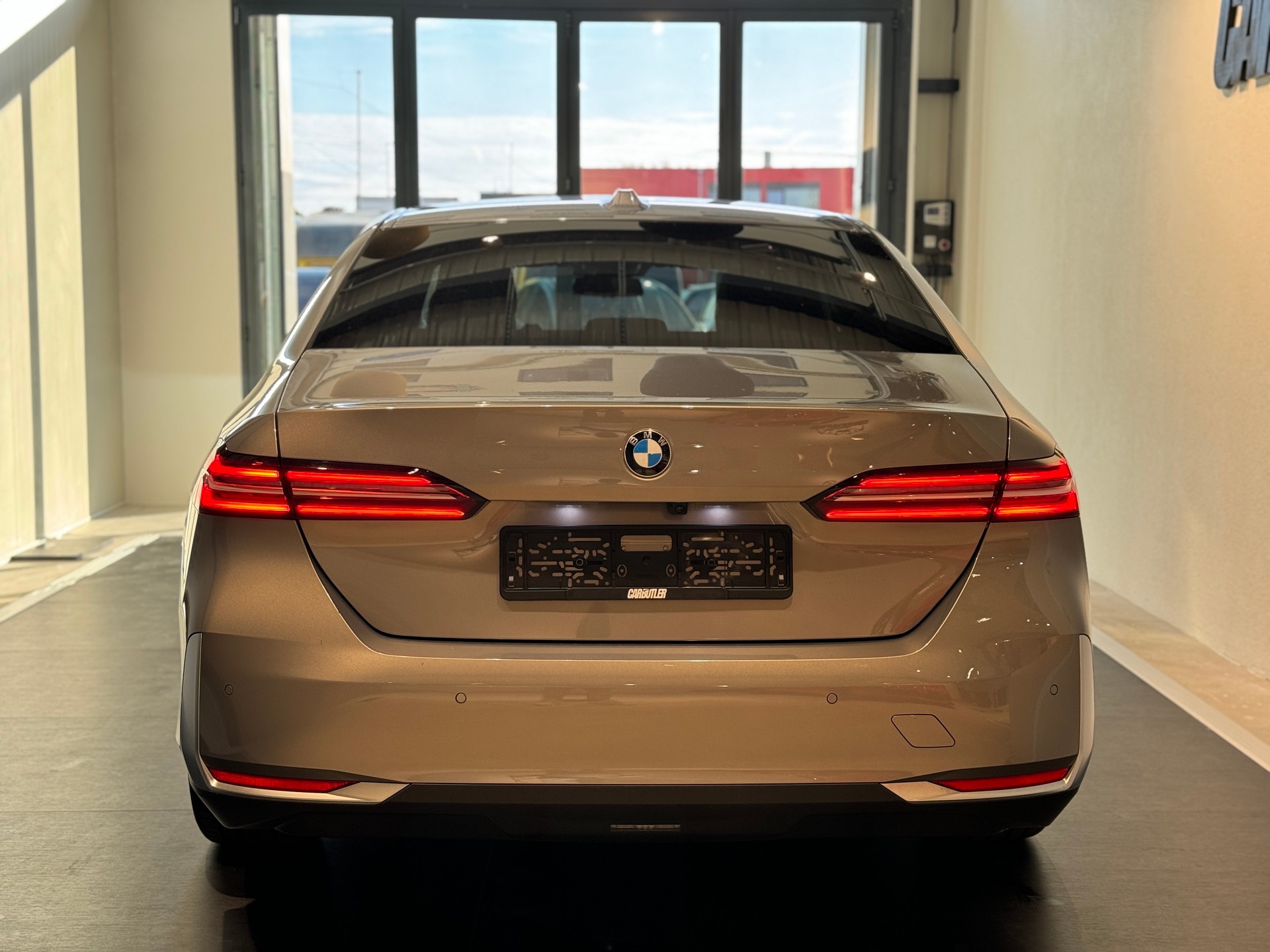 BMW 520d xDrive 48V Steptronic Neues Modell 379.- im Monat 🚀-image-9