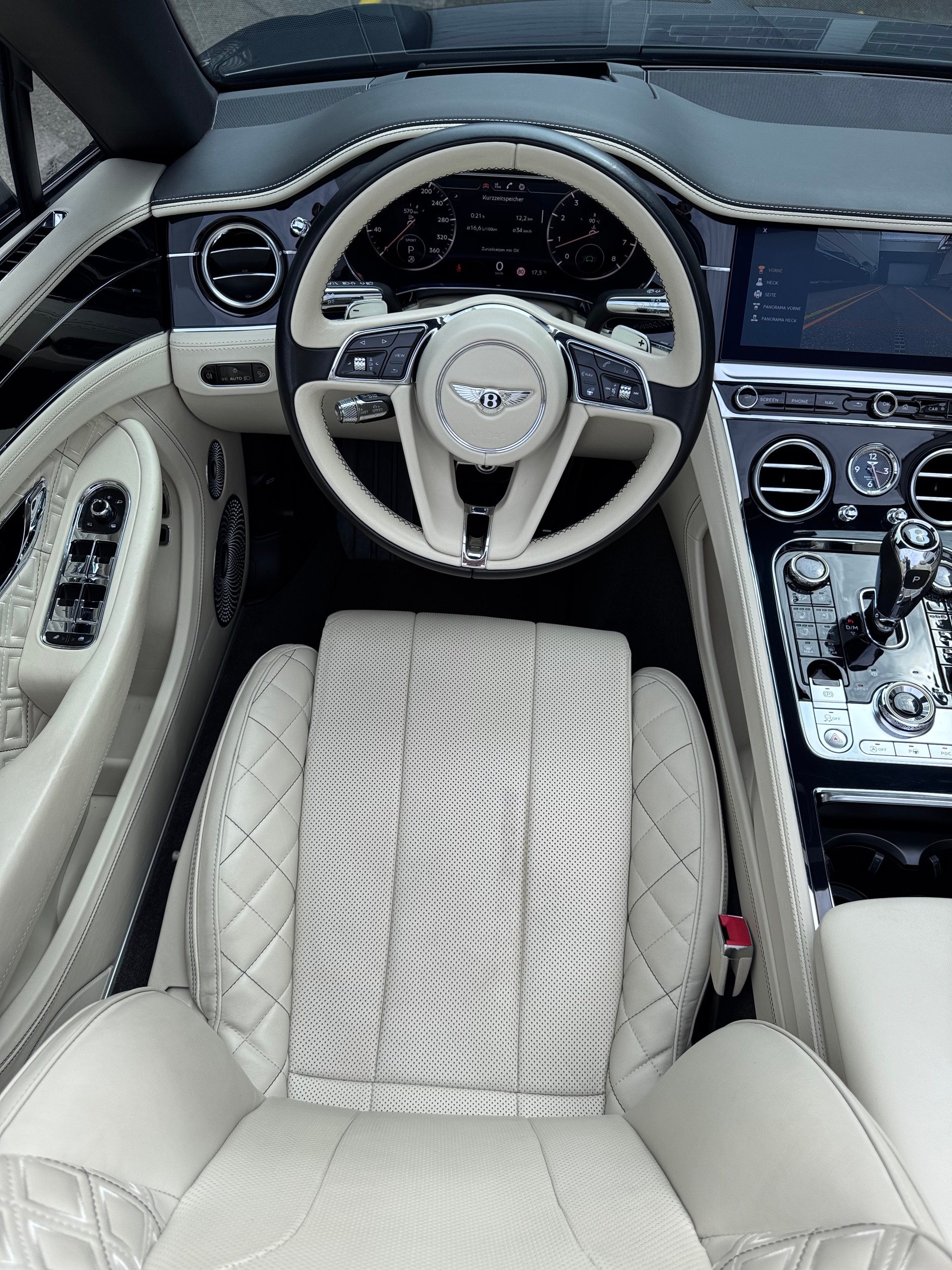 BENTLEY Continental GTC 6.0 W12-image-8