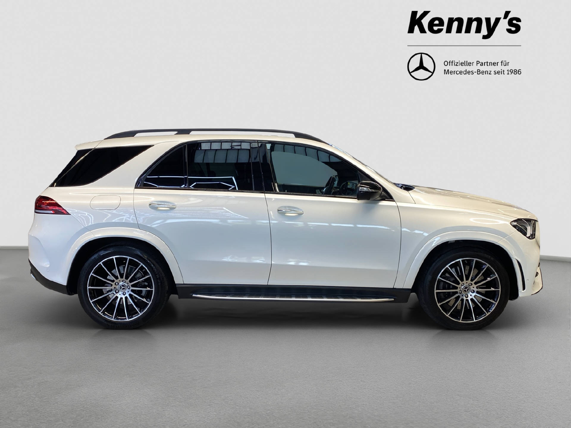 MERCEDES-BENZ GLE 450 AMG Line 4MATIC-image-3