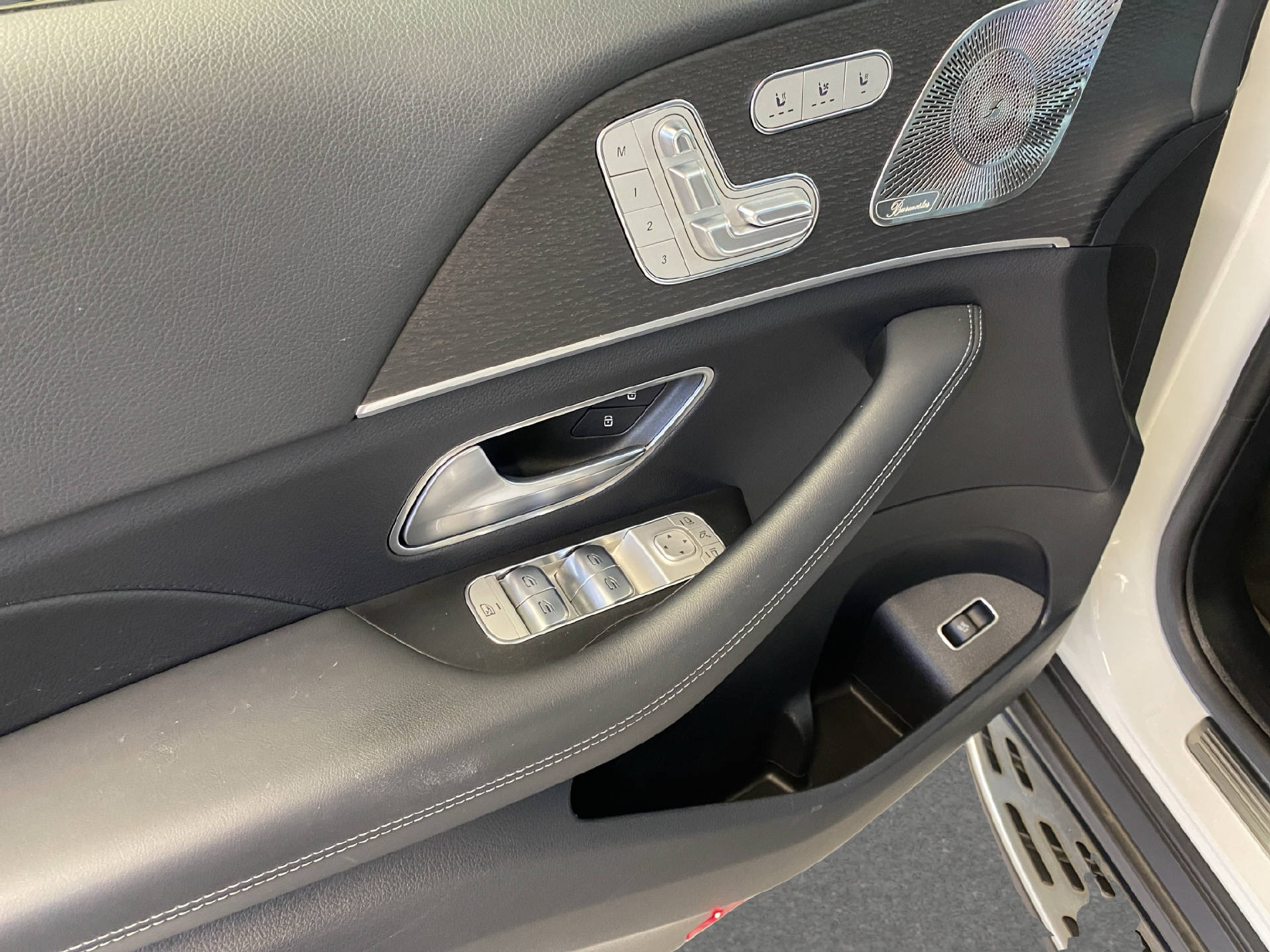 MERCEDES-BENZ GLE 450 AMG Line 4MATIC-image-13